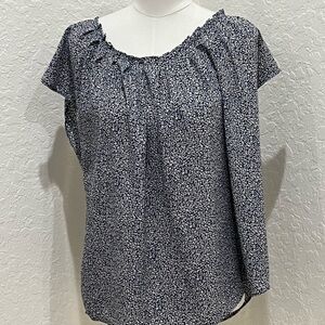 LC Lauren Conrad Navy and White Floral Blouse